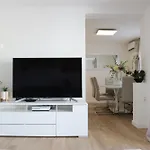 Sasha Apartment
