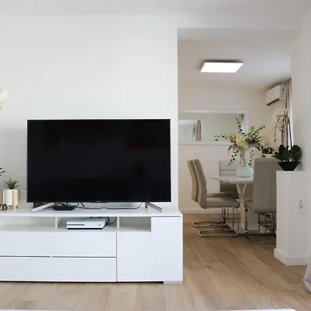 Sasha Apartman